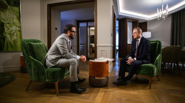 la ora 21 luca niculescu va fi la sinteza zilei premierul desemnat fata in fata cu mihai gadea