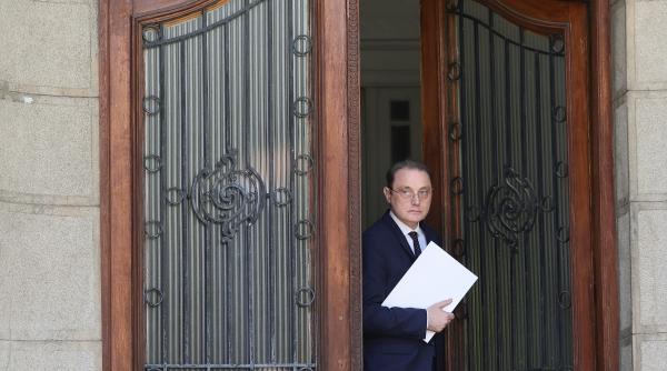 luca niculescu propune un acord politic pe 6 luni pentru masurile prioritare nu e suficient sa avem un guvern