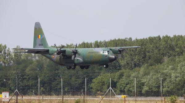 SUA au făcut cadou României un avion Hercules. Aeronava provine din „echipamentele militare în exces” ale armatei americane