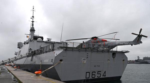 perchezitii dna la constanta la o firma care asigura mentenanta navelor nato ar fi facturat servicii fictive de peste 1 milion euro