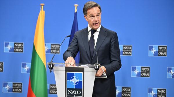 rutte spune ca tarile nato trebuie sa faca mai mult pentru a ajuta ucraina in privinta apararii aeriene dupa restrictiile starlink