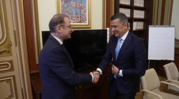 surse psd a pregatit deja lista ministrilor inainte de decizia cpn cum ar arata guvernul hibrid al lui luca niculescu
