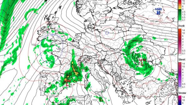 furtuna adam loveste europa cu ploi si vijelii fenomenul dana e cauza s au emis alerte meteo cod rosu si portocaliu langa mediterana