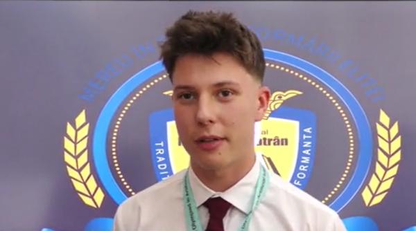 un elev din constanta a castigat aurul la olimpiada internationala de ai alex a concurat cu peste 400 de liceeni din 100 de tari