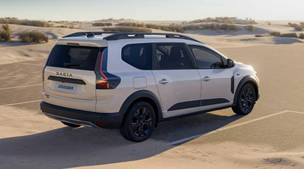 Dacia pregăteşte noua generaţie Jogger. Va avea şi o versiune 100% electrică. "Este un model atipic Dacia"
