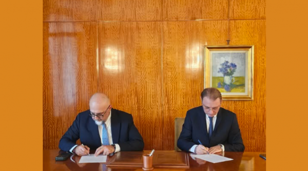 dupa pnl si udmr va semna un acord politic cu luca niculescu surse angajamentul contine un capitol pentru minoritatile nationale
