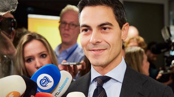 Premierul Olandei şi partenerul său aşteaptă primul lor copil, cu ajutorul unei mame surogat: „Ne vedem în 2027, micuţule”