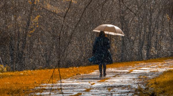 Cum se anunță vremea până la jumătatea lunii noiembrie. Prognoza meteo pentru următoarele patru săptămâni