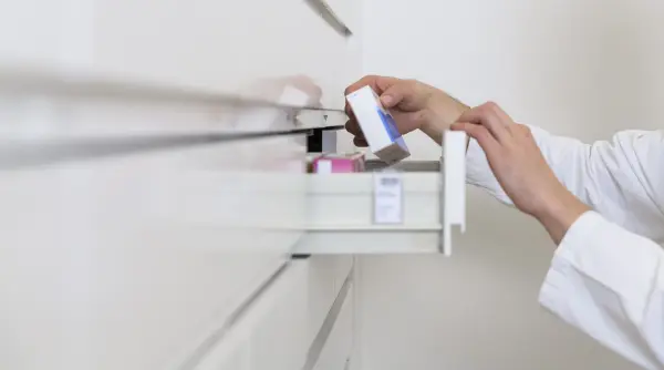 aproape 40 dintre farmaciile din romania sunt la limita profitabilitatii ce solutii propun specialistii