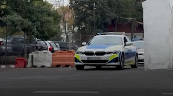Cea mai mare operațiune împotriva traficanților de droguri din Ferentari. Zeci de mascați au descins la mai multe adrese