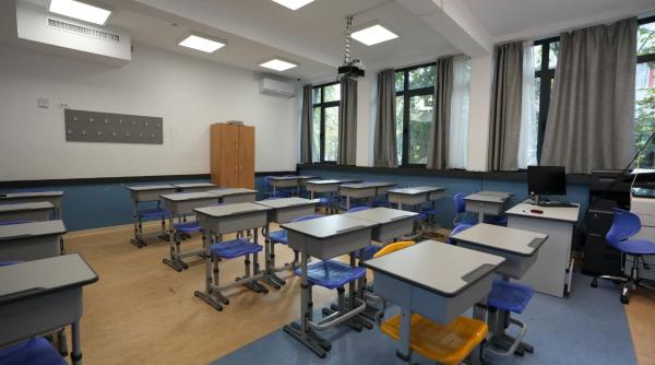 Investiții majore în educație, în Sectorul 3: extinderi, modernizări și consolidări, două școli noi și 16 săli de sport construite