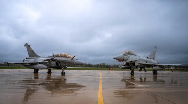 Pentru prima dată în istorie, singurele două puteri nucleare din Europa au desfășurat un exercițiu strategic comun