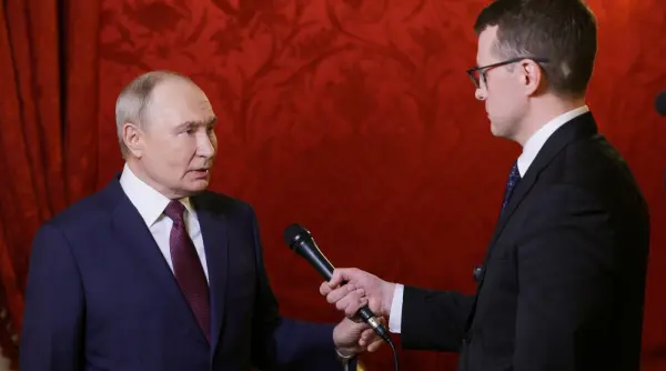putin sustine ca vrea sa negocieze pacea dar ca donbasul apartine rusiei istorice europenii sufera de schizofrenie politica