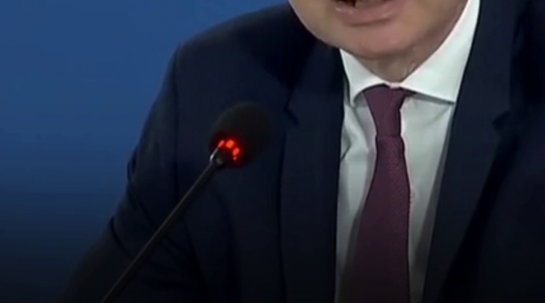 Ședință de urgență la Guvern după atacurile din școli. Luca Niculescu: „Vreau să stabilim foarte rapid un plan”