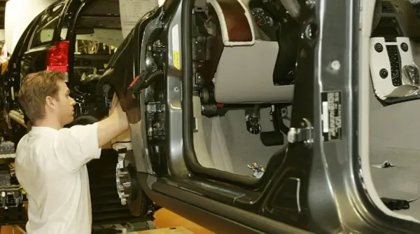 volvo mai da afara 2 500 de oameni dupa valul de concedieri anuntat de curand trimestrul 3 a fost dezamagitor