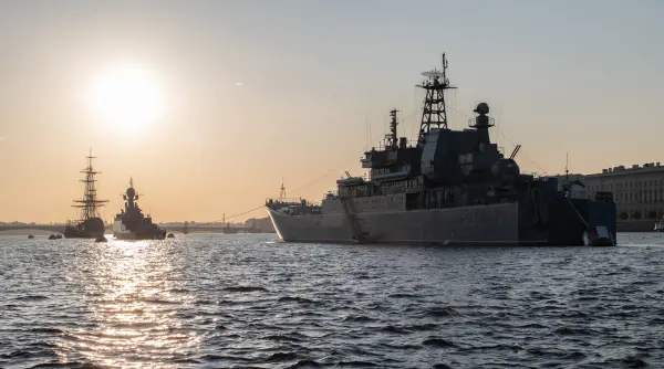 pentru prima data in ultimul deceniu navele militare ale rusiei au disparut din marea mediterana timp de doua luni
