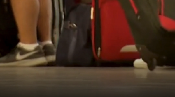 Au dispărut 700.000 de euro din biroul Vămii Otopeni. Fuseseră confiscați de la un bărbat care venea din Dubai și trebuiau dați înapoi