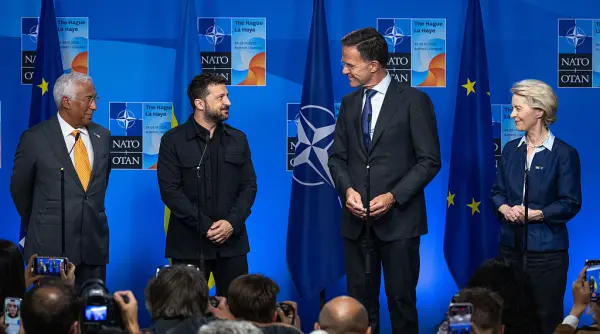 zelenski anunta discutii cu sua si liderii nato si ue pentru garantiile de securitate ale ucrainei dupa incetarea razboiului cu rusia