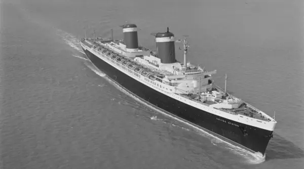 epilogul unei legende cel mai rapid transatlantic din istorie va fi scufundat intentionat este mai mare decat titanicul