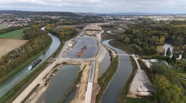 europa construieste un suez de 7 miliarde de euro va avea 107 km si va lega franta de belgia si olanda