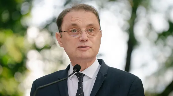 luca niculescu merge la chisinau prima vizita externa va discuta cu maia sandu vasile tofan si reprezentanti ai firmelor romanesti