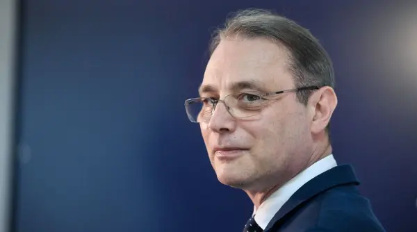 luca niculescu a discutat cu mark rutte despre criza de securitate din marea neagra tensiunile impun o vigilenta sporita a aliatilor
