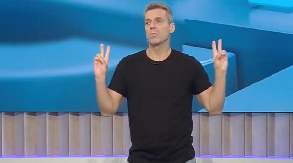 Mircea Badea despre plângerea la CNA pentru mutarea emisiunii „Insula iubirii” la o oră mai târzie: „M-am uitat să văd cine a dat bani”