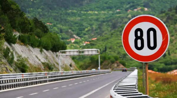o tara europeana vrea sa reduca viteza maxima pe autostrazi la 80 km h motivul sa faca economie la carburanti
