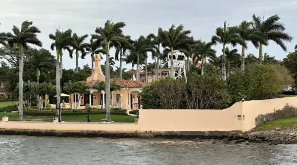 armata sua a instalat sisteme de aparare aeriana la resedinta lui trump de la mar a lago in florida