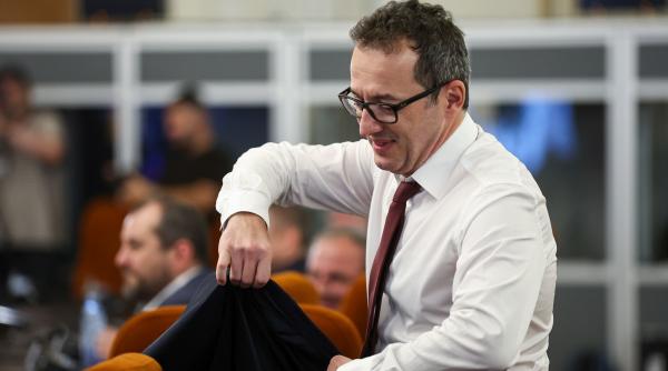 Ministrul Digitalizării: Vreau ca imprimantele din minister să dispară. A trebuit să citesc un metru cub de hârtie într-o săptămână