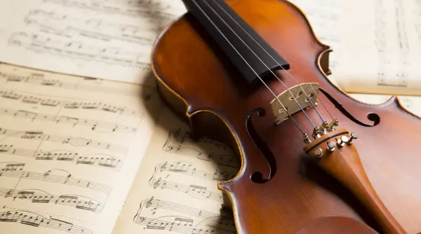 cum ajunge un muzician sa cante la un stradivarius de milioane de dolari fara sa l cumpere
