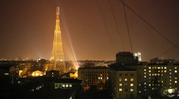 turnul eiffel al rusiei urmeaza sa fie demolat istoricii ii cer lui putin sa se razgandeasca
