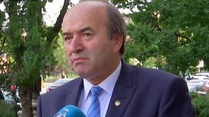 Ministrul Justiției va sesiza CCR dacă Iohannis va respinge cererea de revocare a lui Augustin Lazăr, din funcția de procuror general