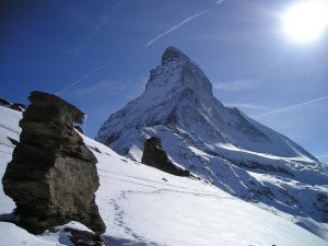 Șapte morți în urma unor avalanșe în Munții Alpi