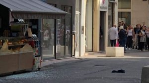 Alertă în Franța.Cel puțin 13 victime, după o explozie în centrul orașului Lyon. Parchetul a indicat că deflagraţia ar fi putut fi provocată de un colet-capcană - VIDEO