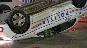 Accident grav în Capitală. O mașină a poliției s-a răsturnat chiar de Ziua Națională a României