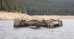 Descoperirea făcută într-un lac din Cluj după ce a secat. Istoria tristă a României