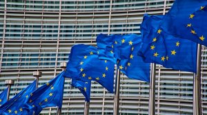 Comisia Europeană, recomandare pentru lansarea procedurii pentru deficit excesiv contra României