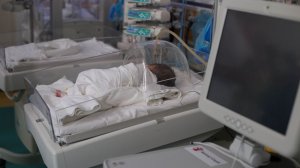 Anchetă penală la Timișoara, după ce zece bebeluși și 25 de cadre medicale au fost infectați cu coronavirus