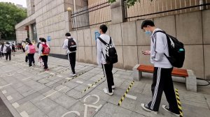 Studenții din Wuhan, epicentrul pandemiei de coronavirus, se întorc la cursuri după aproape trei luni de carantină 