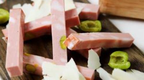 Alimentele din produsele ambalate pentru copii, duse la analize. Pot provoca probleme foarte grave