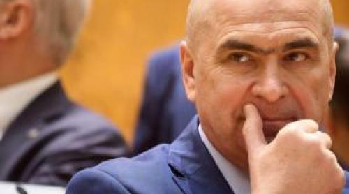 Bolojan anunţă concedieri printre bugetari: "Trebuie făcute reduceri". Singurii care vor primi măriri