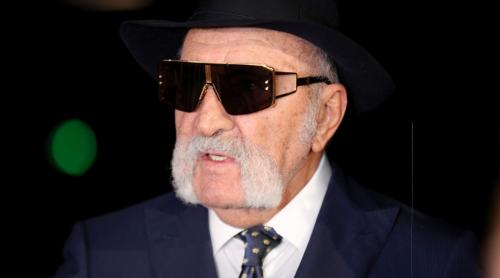 L a costat aproape 3 milioane de euro, dar l a catalogat „obscen”. Ce cadou și a făcut Ion Țiriac de Crăciun. Foto