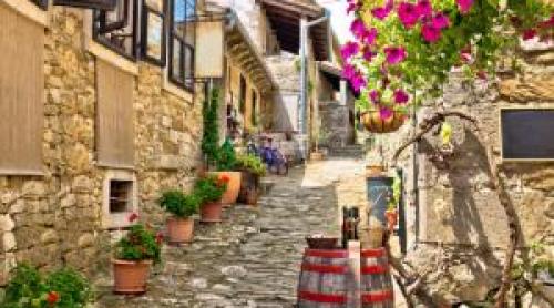 Oraşul european cu 50 de locuitori. "Cel mai mic oraş din lume" se află la doar 12 ore cu maşina de România