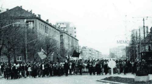 Primii români care au avut curajul să strige „Jos Ceaușescu”. Revolta anticomunistă care a prefigurat Revoluția din 1989