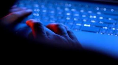 A vrut să afle de pe Facebook ce IQ are, dar s a trezit că i se golește contul. Cum a scăpat constănțeanul