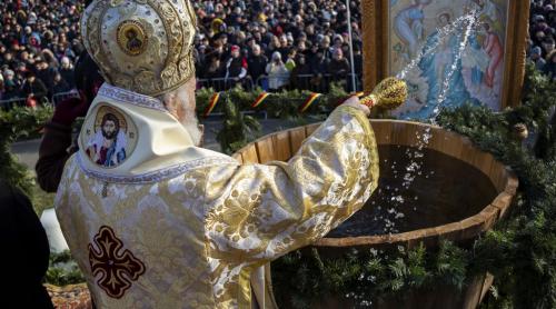 Ajunul Bobotezei în 2026. De ce se ține post negru pe 5 ianuarie și ce este interzis astăzi