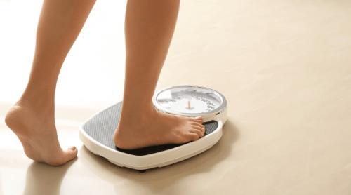 Câte kilograme sunt normale și de ce greutatea ideală nu există. Medic: „Circumferința taliei poate spune mai mult decât cântarul”