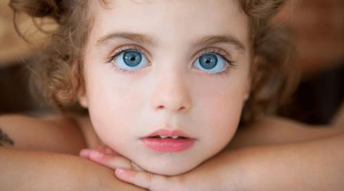 Descoperire tulburătoare despre ochii albaștri: inițial, toți oamenii aveau ochi căprui, cu excepția unei persoane din zona Mării Negre