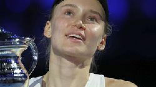 Elena Rybakina, prima reacție după ce a cucerit Australian Open: „Să continuăm anul în forță!”